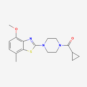 molecular formula C17H21N3O2S B2712643 环丙基(4-(4-甲氧基-7-甲基苯并[d]噻嗪-2-基)哌嗪-1-基)甲酮 CAS No. 897487-68-2