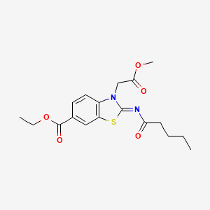 molecular formula C18H22N2O5S B2712728 (Z)-乙酸-3-(2-甲氧基-2-氧代乙基)-2-(戊酰亚胺基)-2,3-二氢苯并[d]噻唑-6-甲酸酯 CAS No. 897734-08-6