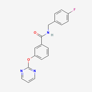 molecular formula C18H14FN3O2 B2713213 N-(4-氟苄基)-3-(嘧啶-2-氧基)苯甲酰胺 CAS No. 1251562-53-4