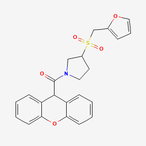 molecular formula C23H21NO5S B2713691 (3-((呋喃-2-基甲基)磺酰基)吡咯烷-1-基)(9H-黄色素-9-基)甲酮 CAS No. 1788845-74-8