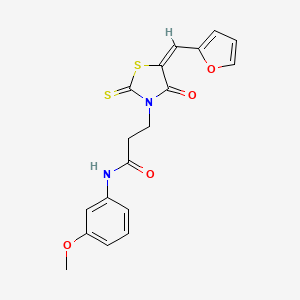 (E)-3-(5-(furan-2-ylmethylene)-4-oxo-2-thioxothiazolidin-3-yl)-N-(3-methoxyphenyl)propanamide