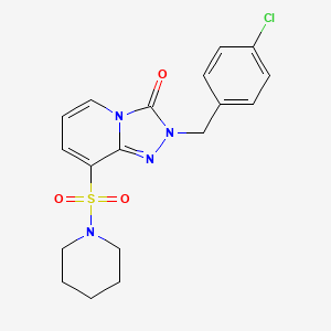 molecular formula C18H19ClN4O3S B2714226 2-(4-氯苯甲基)-8-(哌啶-1-基磺酰基)-[1,2,4]三唑并[4,3-a]吡啶-3(2H)-酮 CAS No. 1251613-15-6