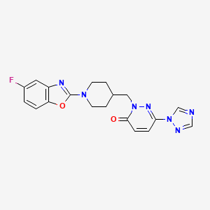 molecular formula C19H18FN7O2 B2714341 2-{[1-(5-氟-1,3-苯并噁唑-2-基)哌啶-4-基]甲基}-6-(1H-1,2,4-三唑-1-基)-2,3-二氢吡啶并[3,2-d]嘧啶-3-酮 CAS No. 2180010-40-4