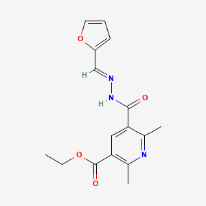 molecular formula C16H17N3O4 B2714789 (E)-乙酸-5-(2-(呋喃-2-基甲亚胺基)羰基)-2,6-二甲基烟酸酯 CAS No. 328016-43-9