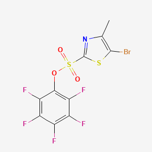 molecular formula C10H3BrF5NO3S2 B2714997 五氟苯基 5-溴-4-甲基-1,3-噻唑-2-磺酸酯 CAS No. 1421605-11-9