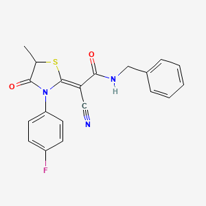 (2Z)-N-benzyl-2-cyano-2-[3-(4-fluorophenyl)-5-methyl-4-oxo-1,3-thiazolidin-2-ylidene]acetamide