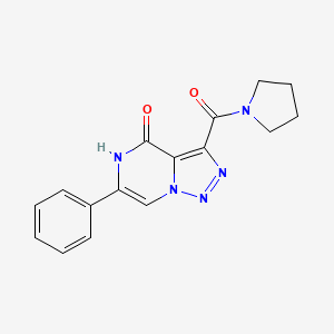 molecular formula C16H15N5O2 B2715459 6-phenyl-3-(pyrrolidin-1-ylcarbonyl)[1,2,3]triazolo[1,5-a]pyrazin-4(5H)-one CAS No. 2108827-44-5