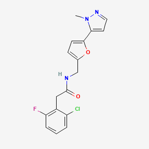 molecular formula C17H15ClFN3O2 B2716782 2-(2-Chloro-6-fluorophenyl)-N-[[5-(2-methylpyrazol-3-yl)furan-2-yl]methyl]acetamide CAS No. 2415490-46-7