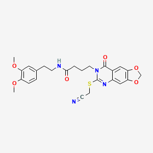 molecular formula C25H26N4O6S B2717387 4-[6-(氰甲基硫基)-8-氧代-[1,3]二噁杂环[4,5-g]喹唑啉-7-基]-N-(2-(3,4-二甲氧基苯基)乙基)丁酰胺 CAS No. 688060-44-8