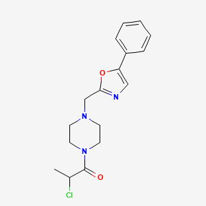 molecular formula C17H20ClN3O2 B2717791 2-Chloro-1-[4-[(5-phenyl-1,3-oxazol-2-yl)methyl]piperazin-1-yl]propan-1-one CAS No. 2411269-97-9