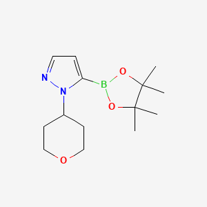 molecular formula C14H23BN2O3 B2719794 1-(Oxan-4-yl)-5-(4,4,5,5-tetramethyl-1,3,2-dioxaborolan-2-yl)pyrazole CAS No. 2223054-66-6