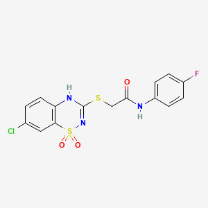 molecular formula C15H11ClFN3O3S2 B2720600 2-((7-chloro-1,1-dioxido-4H-benzo[e][1,2,4]thiadiazin-3-yl)thio)-N-(4-fluorophenyl)acetamide CAS No. 899976-25-1