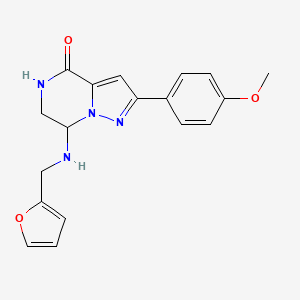 B2720990 7-[(2-furylmethyl)amino]-2-(4-methoxyphenyl)-6,7-dihydropyrazolo[1,5-a]pyrazin-4(5H)-one CAS No. 2109090-52-8