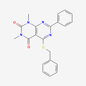 molecular formula C21H18N4O2S B2721130 5-(benzylthio)-1,3-dimethyl-7-phenylpyrimido[4,5-d]pyrimidine-2,4(1H,3H)-dione CAS No. 863003-45-6