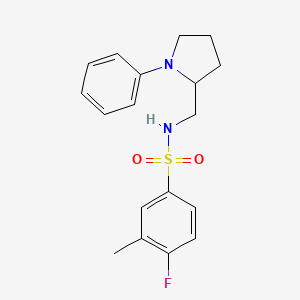 molecular formula C18H21FN2O2S B2721605 4-fluoro-3-methyl-N-((1-phenylpyrrolidin-2-yl)methyl)benzenesulfonamide CAS No. 1797860-00-4