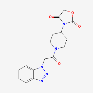 molecular formula C16H17N5O4 B2722096 3-(1-(2-(1H-benzo[d][1,2,3]triazol-1-yl)acetyl)piperidin-4-yl)oxazolidine-2,4-dione CAS No. 2034275-28-8