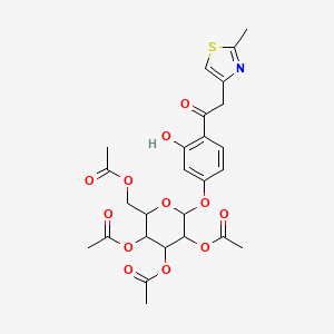 [3,4,5-Triacetyloxy-6-[3-hydroxy-4-[2-(2-methyl-1,3-thiazol-4-yl)acetyl]phenoxy]oxan-2-yl]methyl acetate
