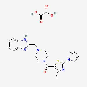 molecular formula C23H24N6O5S B2725029 (4-((1H-benzo[d]imidazol-2-yl)methyl)piperazin-1-yl)(4-methyl-2-(1H-pyrrol-1-yl)thiazol-5-yl)methanone oxalate CAS No. 1351644-49-9
