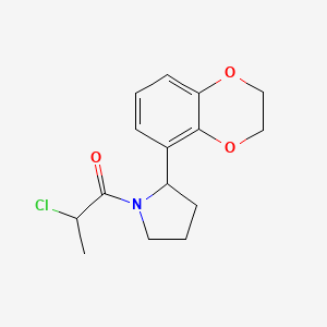 2-Chloro-1-[2-(2,3-dihydro-1,4-benzodioxin-5-yl)pyrrolidin-1-yl]propan-1-one
