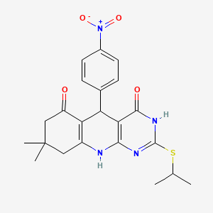 molecular formula C22H24N4O4S B2726072 2-(isopropylthio)-8,8-dimethyl-5-(4-nitrophenyl)-7,8,9,10-tetrahydropyrimido[4,5-b]quinoline-4,6(3H,5H)-dione CAS No. 627048-54-8