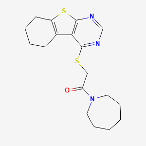 molecular formula C18H23N3OS2 B2726223 1-(氮杂庚烷-1-基)-2-(5,6,7,8-四氢-[1]苯并噻唑-4-基硫基)乙酮 CAS No. 552274-83-6