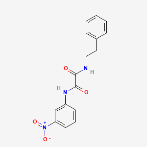 molecular formula C16H15N3O4 B2726348 N1-(3-硝基苯基)-N2-苯乙基草酰胺 CAS No. 941940-94-9