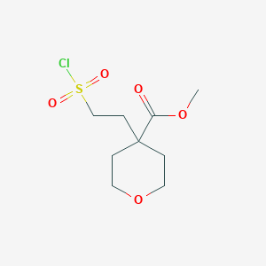 molecular formula C9H15ClO5S B2726594 Methyl 4-(2-chlorosulfonylethyl)oxane-4-carboxylate CAS No. 2361635-44-9