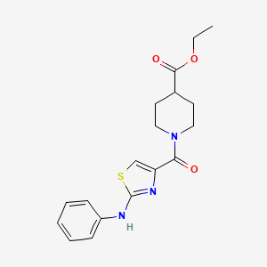 molecular formula C18H21N3O3S B2727578 乙酸1-(2-(苯胺基)噻唑-4-甲酰)哌啶-4-羧酸乙酯 CAS No. 1105218-46-9