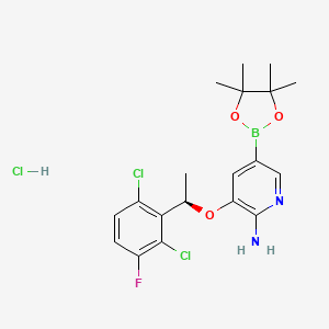 molecular formula C19H23BCl3FN2O3 B2727998 (r)-3-(1-(2,6-二氯-3-氟苯基)乙氧基)-5-(4,4,5,5-四甲基-1,3,2-二氧杂硼杂环戊二烯-2-基)吡啶-2-胺盐酸盐 CAS No. 2304631-25-0