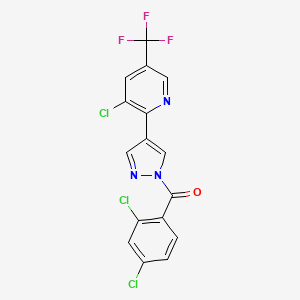 [4-[3-Chloro-5-(trifluoromethyl)pyridin-2-yl]pyrazol-1-yl]-(2,4-dichlorophenyl)methanone