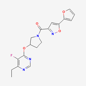 molecular formula C18H17FN4O4 B2728643 (3-((6-Ethyl-5-fluoropyrimidin-4-yl)oxy)pyrrolidin-1-yl)(5-(furan-2-yl)isoxazol-3-yl)methanone CAS No. 2034298-77-4