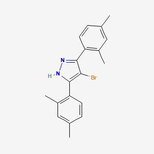 molecular formula C19H19BrN2 B2728657 4-bromo-3,5-bis(2,4-dimethylphenyl)-1H-pyrazole CAS No. 1187556-95-1