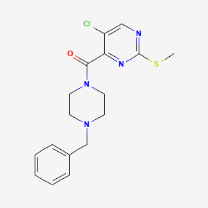 molecular formula C17H19ClN4OS B2728811 4-(4-Benzylpiperazine-1-carbonyl)-5-chloro-2-(methylsulfanyl)pyrimidine CAS No. 879947-75-8