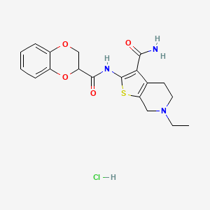 molecular formula C19H22ClN3O4S B2729017 2-(2,3-二氢苯并[b][1,4]二氧杂-2-基)甲酰胺基)-6-乙基-4,5,6,7-四氢噻吩[2,3-c]吡啶-3-羧酰胺 盐酸盐 CAS No. 1177940-84-9