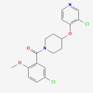 molecular formula C18H18Cl2N2O3 B2729220 (5-Chloro-2-methoxyphenyl)(4-((3-chloropyridin-4-yl)oxy)piperidin-1-yl)methanone CAS No. 2034471-87-7