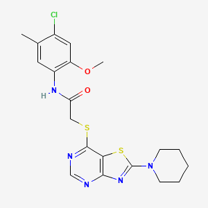 molecular formula C20H22ClN5O2S2 B2729456 N-(4-chloro-2-methoxy-5-methylphenyl)-2-((2-(piperidin-1-yl)thiazolo[4,5-d]pyrimidin-7-yl)thio)acetamide CAS No. 1189957-24-1