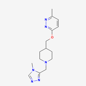 molecular formula C15H22N6O B2730977 3-Methyl-6-[[1-[(4-methyl-1,2,4-triazol-3-yl)methyl]piperidin-4-yl]methoxy]pyridazine CAS No. 2309555-95-9