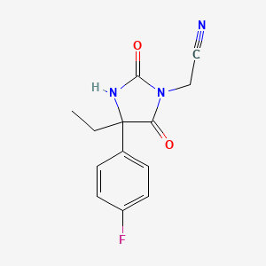 molecular formula C13H12FN3O2 B2731060 2-(4-Ethyl-4-(4-fluorophenyl)-2,5-dioxoimidazolidin-1-yl)acetonitrile CAS No. 877156-49-5