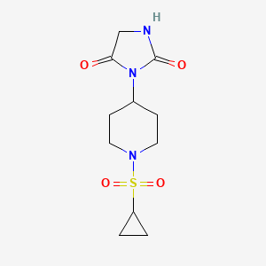 molecular formula C11H17N3O4S B2731963 3-(1-(Cyclopropylsulfonyl)piperidin-4-yl)imidazolidine-2,4-dione CAS No. 2034469-91-3