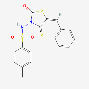 molecular formula C17H14N2O3S3 B2732089 (E)-N-(5-benzylidene-2-oxo-4-thioxothiazolidin-3-yl)-4-methylbenzenesulfonamide CAS No. 303028-39-9