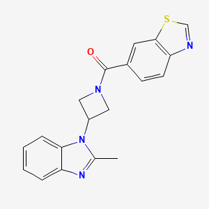 6-[3-(2-methyl-1H-1,3-benzodiazol-1-yl)azetidine-1-carbonyl]-1,3-benzothiazole