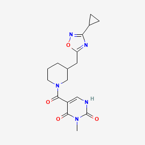 molecular formula C17H21N5O4 B2733731 5-{3-[(3-Cyclopropyl-1,2,4-oxadiazol-5-yl)methyl]piperidine-1-carbonyl}-3-methyl-1,2,3,4-tetrahydropyrimidine-2,4-dione CAS No. 2034337-73-8