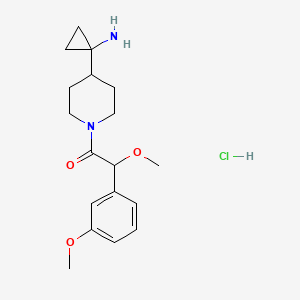 molecular formula C18H27ClN2O3 B2734557 1-[4-(1-Aminocyclopropyl)piperidin-1-yl]-2-methoxy-2-(3-methoxyphenyl)ethanone;hydrochloride CAS No. 2418704-87-5