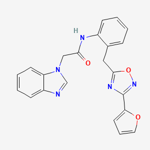 molecular formula C22H17N5O3 B2734839 2-(1H-苯并[d]咪唑-1-基)-N-(2-((3-(呋喃-2-基)-1,2,4-噁二唑-5-基)甲基)苯基)乙酰胺 CAS No. 1798018-67-3
