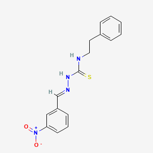 molecular formula C16H16N4O2S B2735648 (E)-2-(3-硝基苯甲亚乙基)-N-苯乙基硫代甲酰肼 CAS No. 402946-73-0