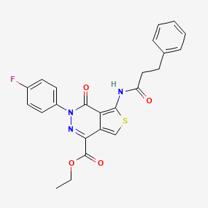 molecular formula C24H20FN3O4S B2735779 乙酸3-(4-氟苯基)-4-氧代-5-(3-苯基丙酰胺基)-3,4-二氢噻吩[3,4-d]嘧啶-1-基甲酯 CAS No. 851949-83-2