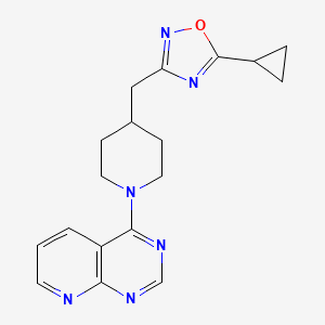 molecular formula C18H20N6O B2735933 5-Cyclopropyl-3-[(1-pyrido[2,3-d]pyrimidin-4-ylpiperidin-4-yl)methyl]-1,2,4-oxadiazole CAS No. 2411265-17-1