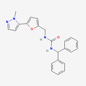 molecular formula C23H22N4O2 B2736025 1-Benzhydryl-3-[[5-(2-methylpyrazol-3-yl)furan-2-yl]methyl]urea CAS No. 2415464-72-9