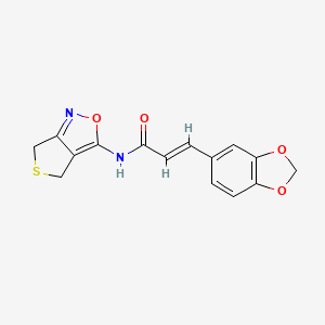 molecular formula C15H12N2O4S B2736613 (E)-3-(苯并[d][1,3]二氧杂环-5-基)-N-(4,6-二氢噻吩[3,4-c]异噁唑-3-基)丙烯酰胺 CAS No. 1207061-75-3