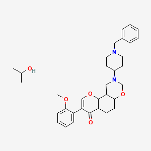 molecular formula C33H38N2O5 B2736655 9-(1-benzylpiperidin-4-yl)-3-(2-methoxyphenyl)-4H,8H,9H,10H-chromeno[8,7-e][1,3]oxazin-4-one; propan-2-ol CAS No. 1351661-22-7